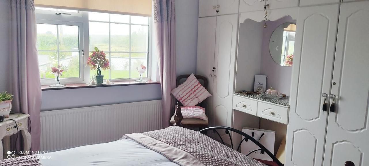Cozy Cottage Retreat In Listowel Pet Friend Екстериор снимка