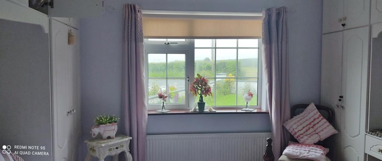 Cozy Cottage Retreat In Listowel Pet Friend Екстериор снимка
