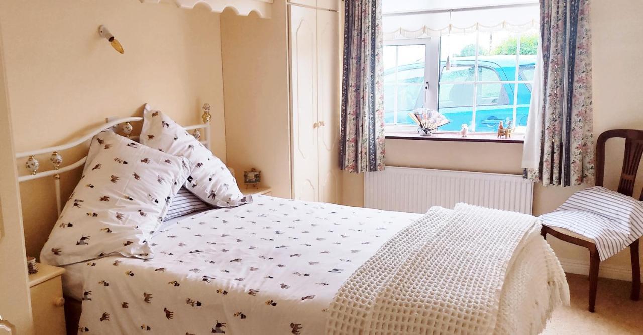 Cozy Cottage Retreat In Listowel Pet Friend Екстериор снимка
