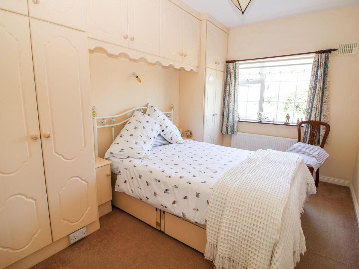 Cozy Cottage Retreat In Listowel Pet Friend Екстериор снимка